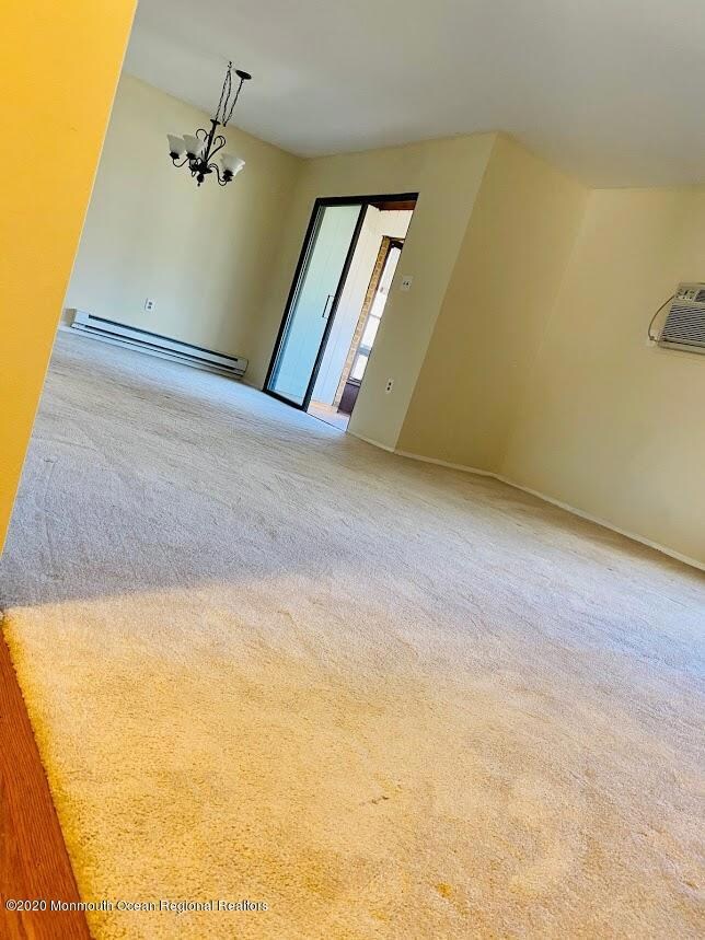 4 Pine Cluster Cir, Manalapan, NJ 07726 - photo 5