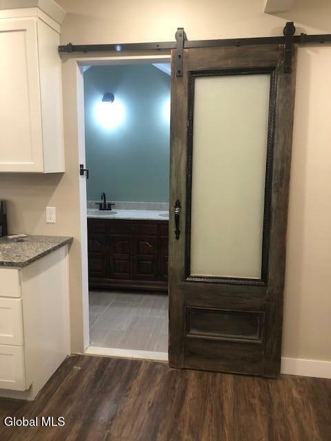 122 N Ferry St unit 2, Schenectady, NY 12305 - photo 6