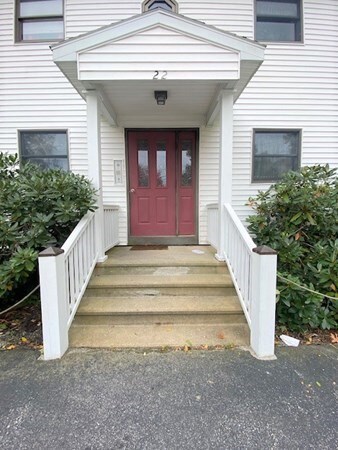 22 Cumberland St unit 1, Worcester, MA 01606 - photo 2