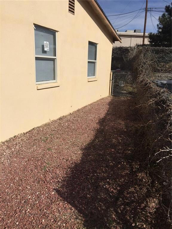 974 Cornelius Dr, El Paso, TX 79907 - photo 7