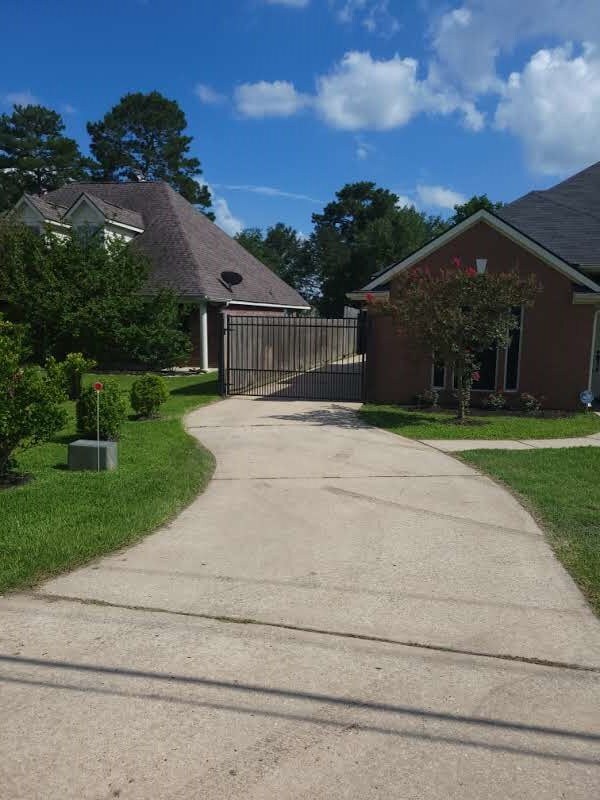 27202 Decker Prairie Rosehl Rd, Magnolia, TX 77355 - photo 2