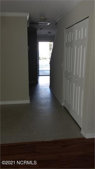 500-Downstairs Hallway
