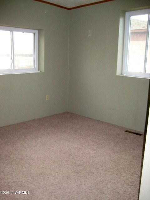 Spacious Bedroom