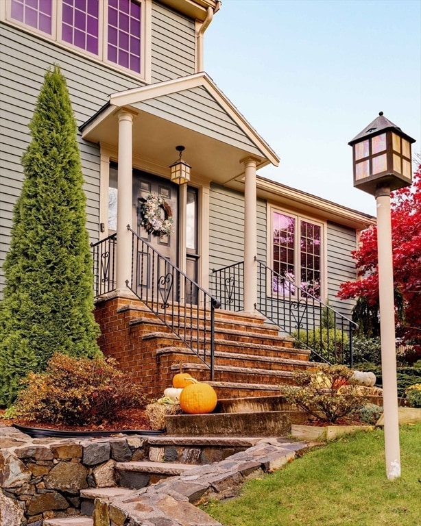 6 Castle Clare Cir, Wakefield, MA 01880 - photo 2