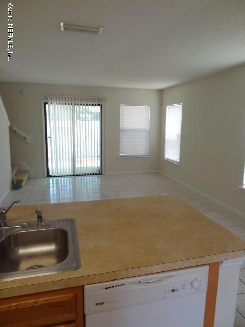 4745 Playschool Dr, Jacksonville, FL 32210 - photo 3