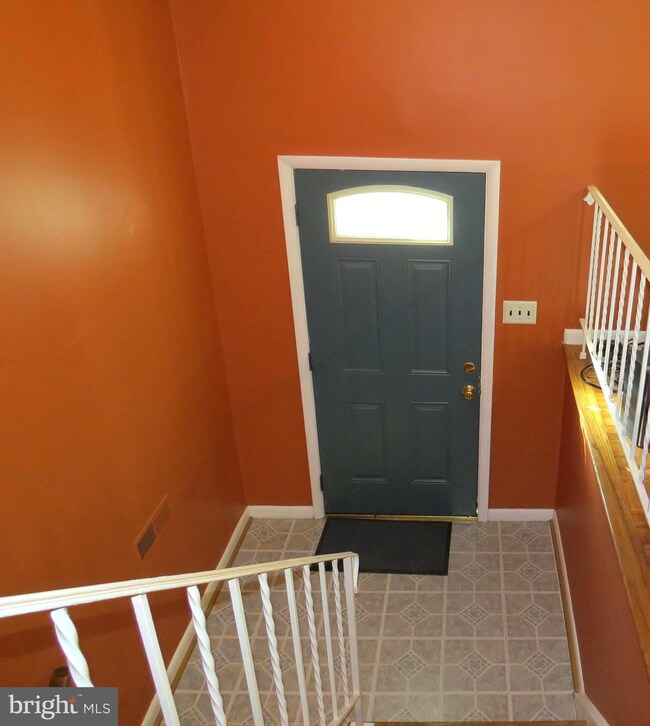 111 W Mill Ave, Capitol Heights, MD 20743 - photo 6