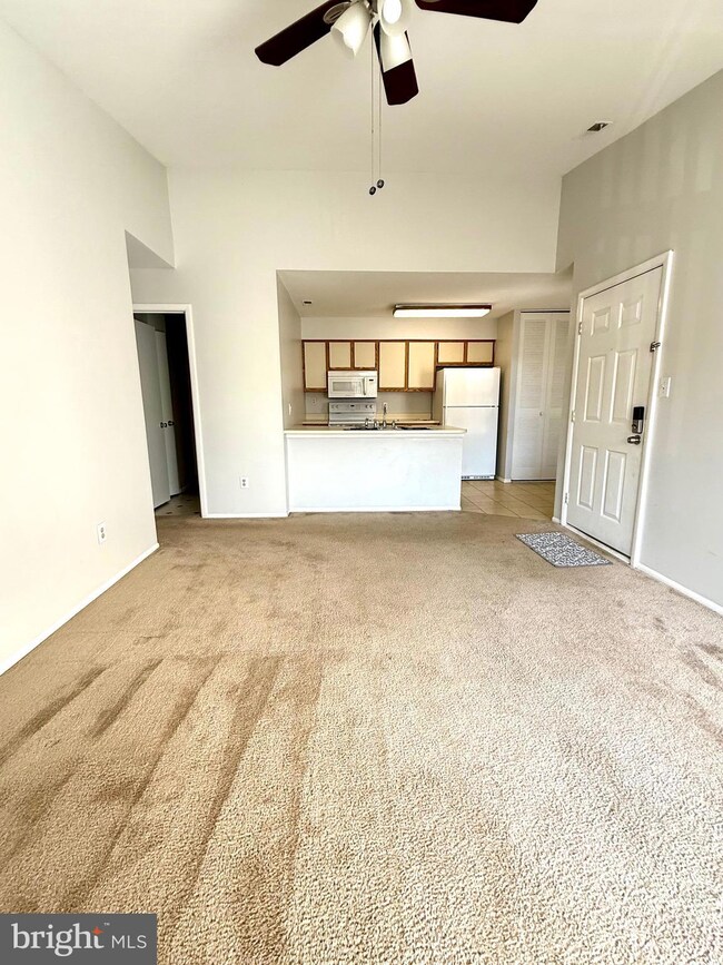 354 Coventry Ct unit 354, West Deptford, NJ 08051 - photo 3