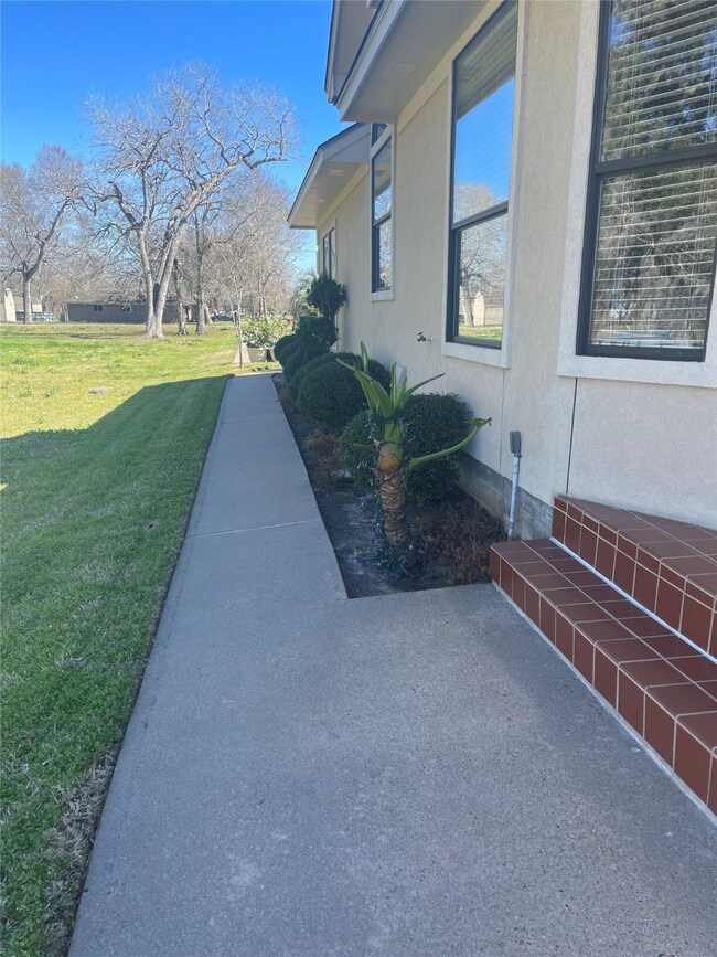 20302 County Road 510b, Brazoria, TX 77422 - photo 3