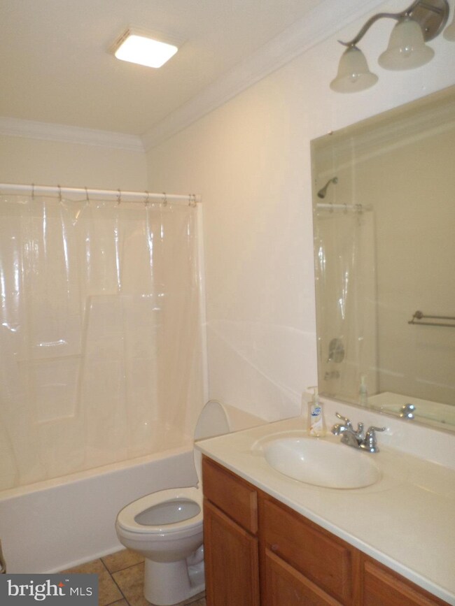 854 Lakeview Dr, Colonial Beach, VA 22443 - photo 7