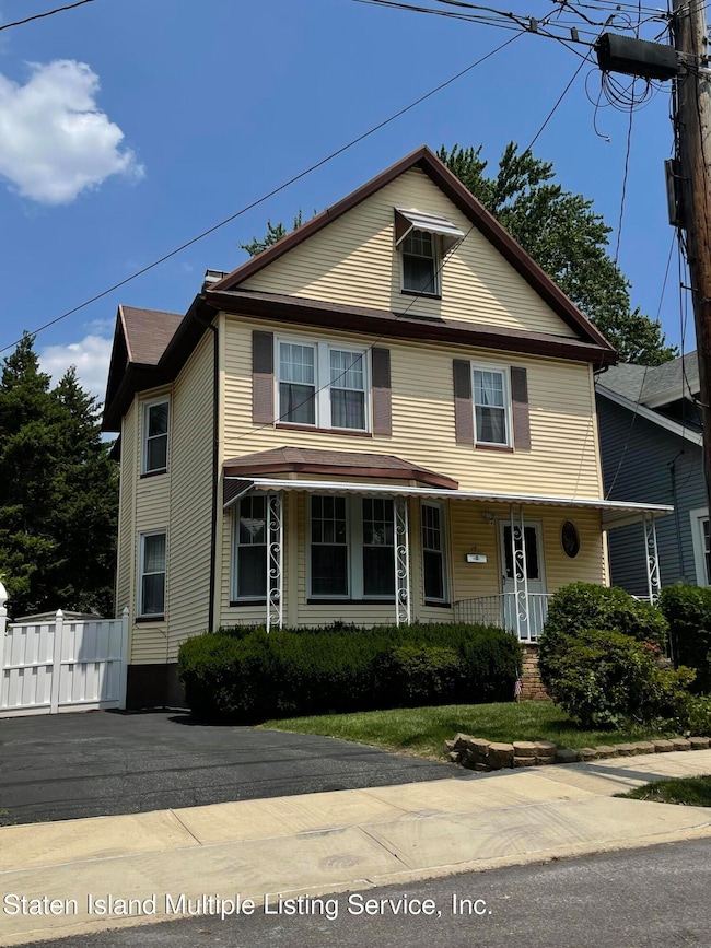 17 Markham Place, Staten Island, NY 10314 - photo 4