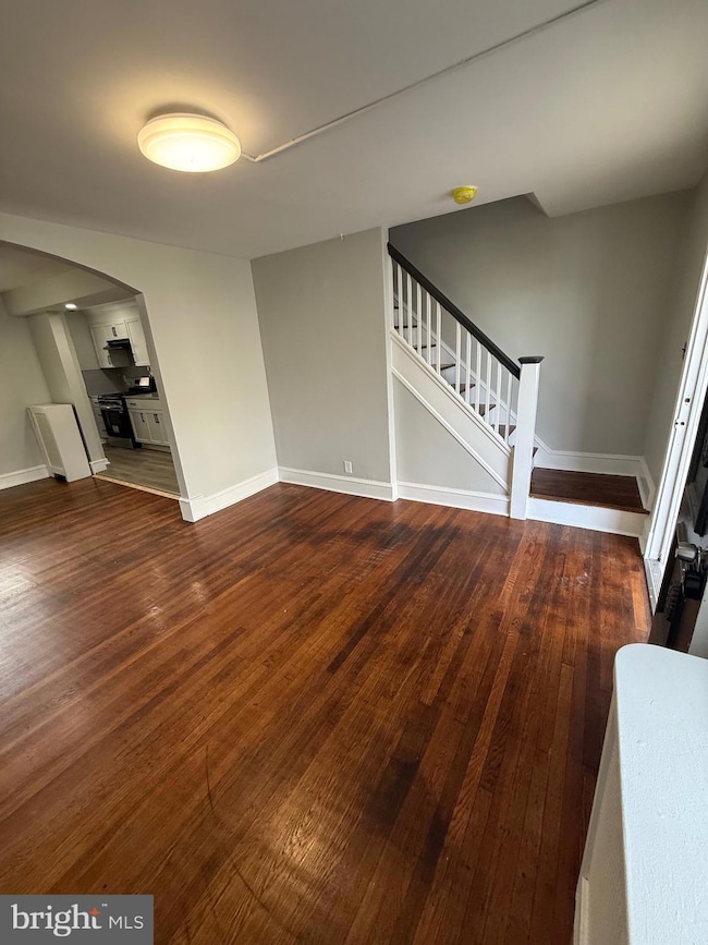 6948 Clinton Rd, Upper Darby, PA 19082 - photo 3