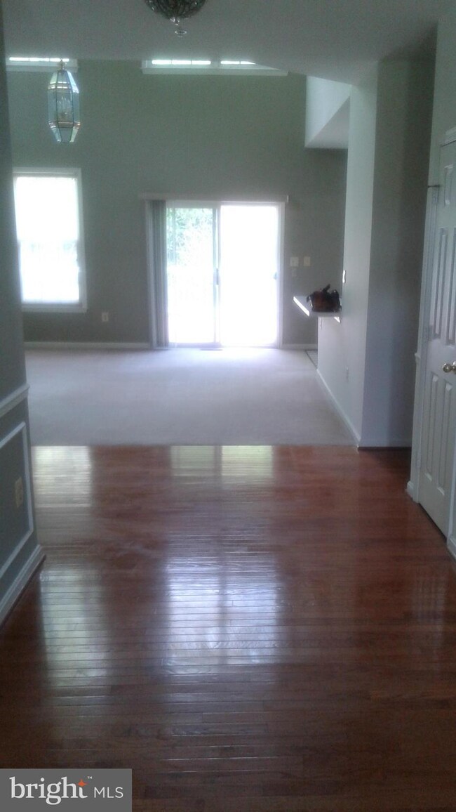 2317 Manor Gate Terrace, Upper Marlboro, MD 20774 - photo 6