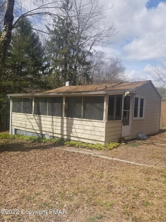 204 Richard Ln, Kunkletown, PA 18058 - photo 3