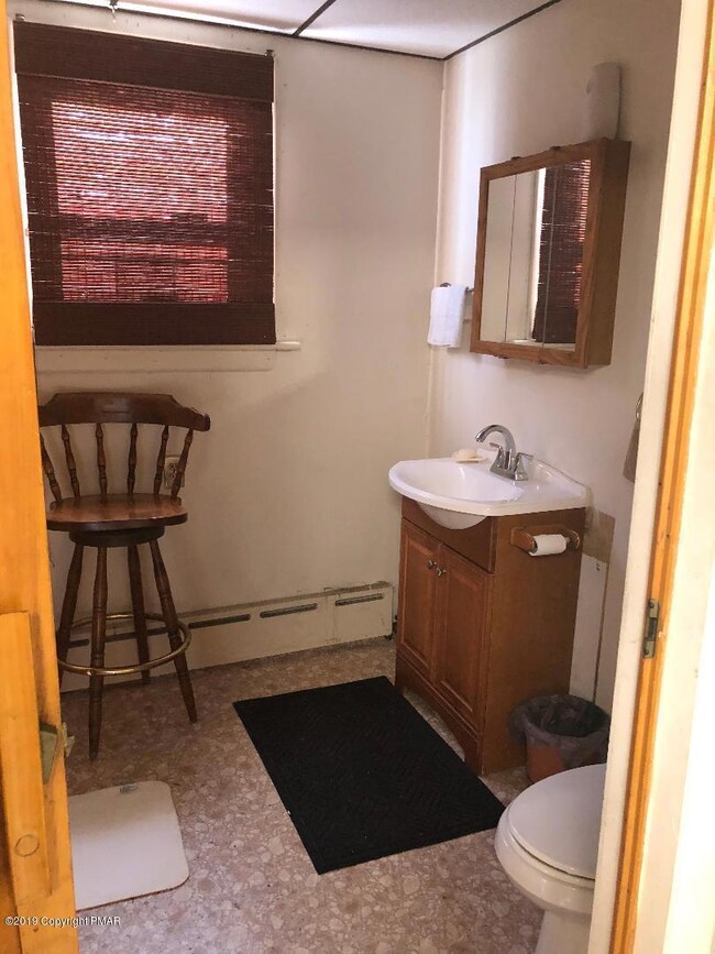 189 S Maple Ave, Kingston, PA 18704 - photo 6