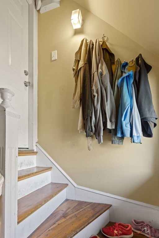 12 Upham Ave unit 3, Dorchester, MA 02125 - photo 3