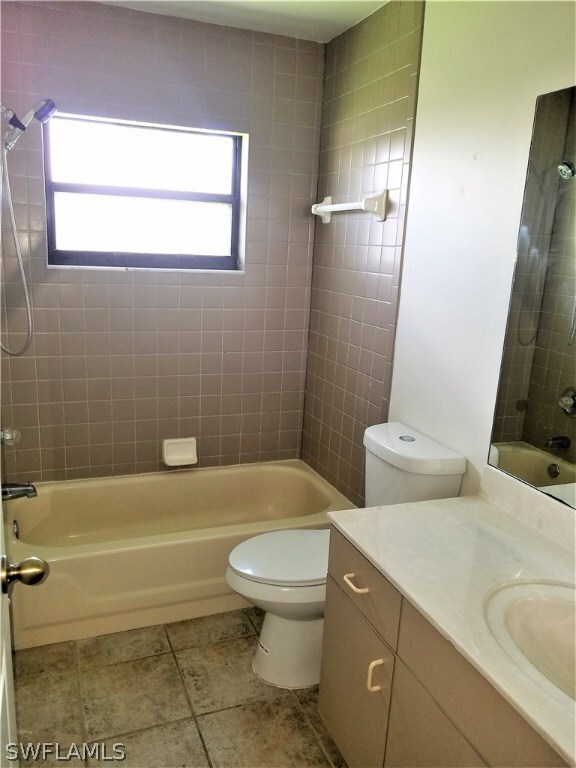 7448 Pebble Beach Rd, Fort Myers, FL 33967 - photo 4