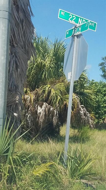 1795 NE 22nd Dr, Jensen Beach, FL 34957 - photo 7