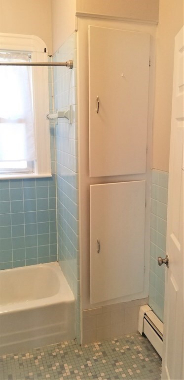 14 Linden Cir unit A, Somerville, MA 02143 - photo 6