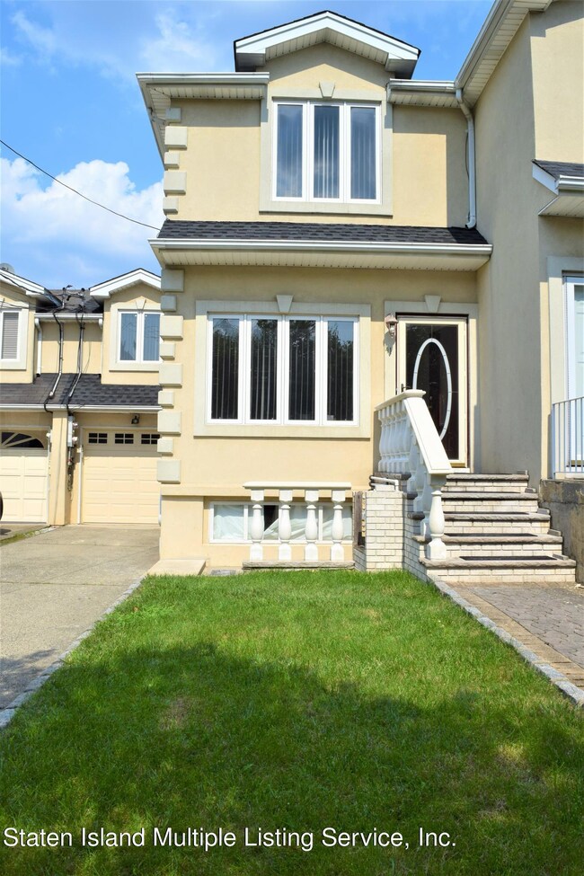 41 Boulder St unit 1, Staten Island, NY 10312 - photo 3