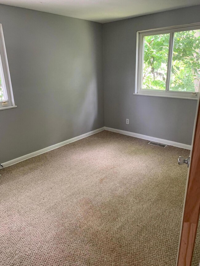 378 E Moler St, Columbus, OH 43207 - photo 5