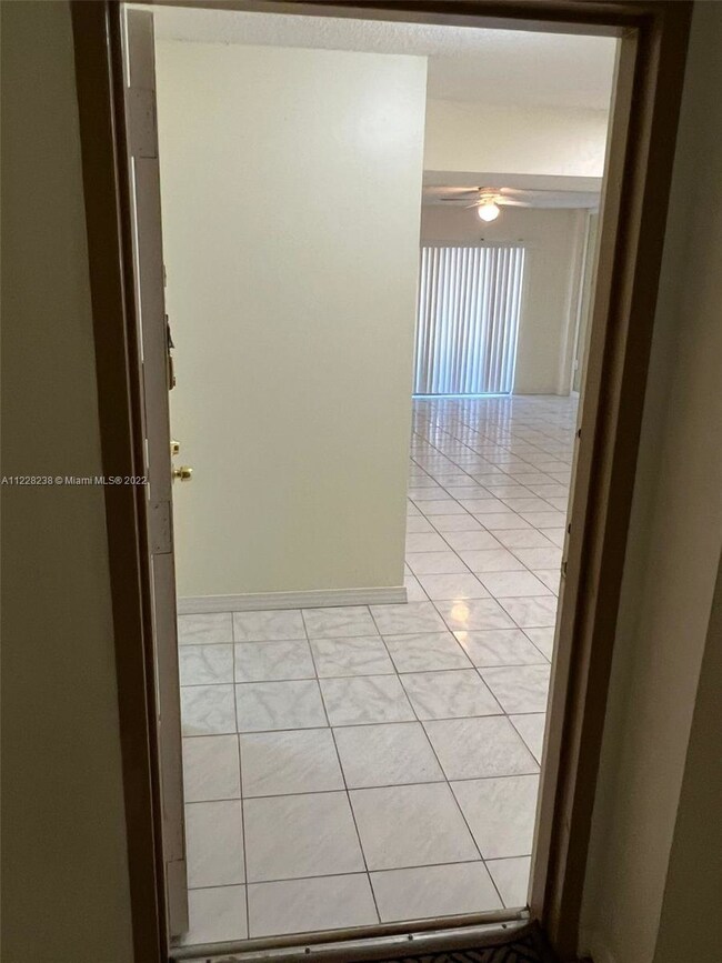 Magnetic door holder