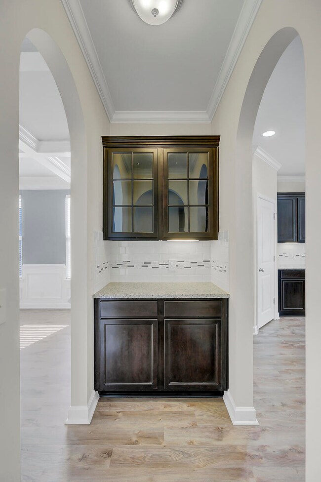Butler pantry