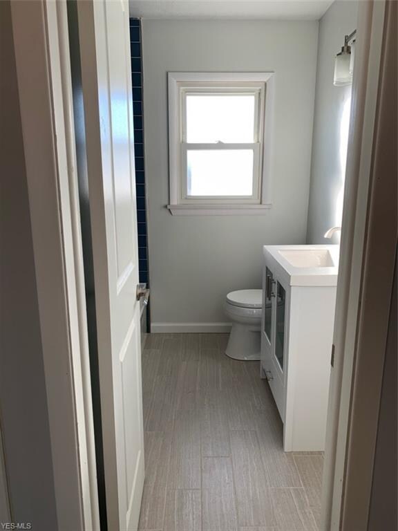 1726 Eldon Dr, Wickliffe, OH 44092 - photo 7