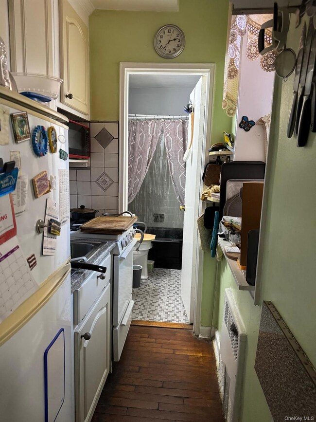 The Eden Rock unit 107, Jamaica, NY 11435 - photo 5