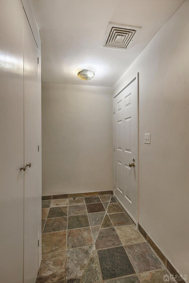 211 Main St, Gladstone, NJ 07934 - photo 7