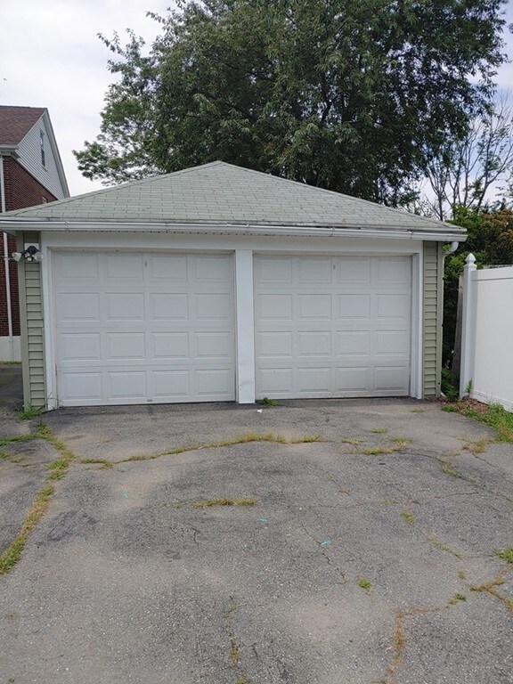 51 Fales St unit 1, Worcester, MA 01606 - photo 5