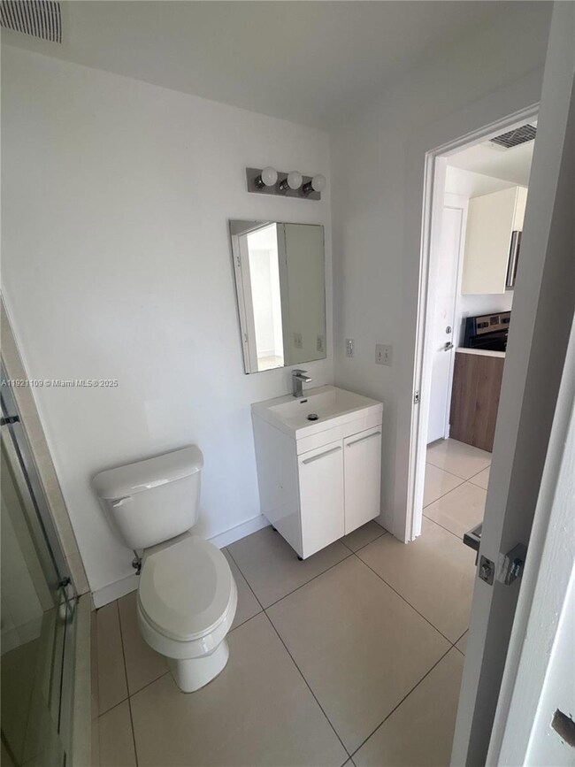 829 SW 18th Ave unit 309, Miami, FL 33135 - photo 5