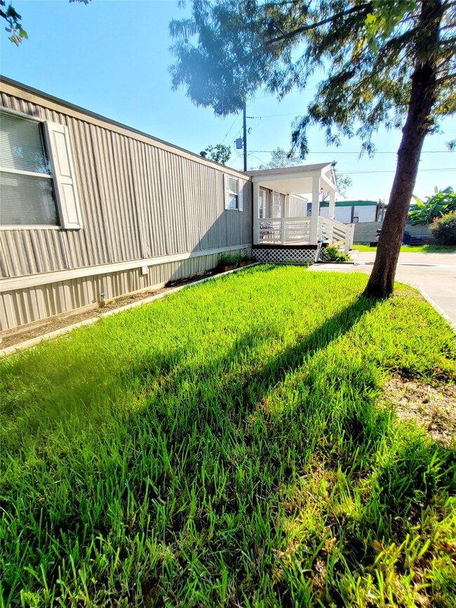 3234 Bobbie St unit A, Houston, TX 77086 - photo 4
