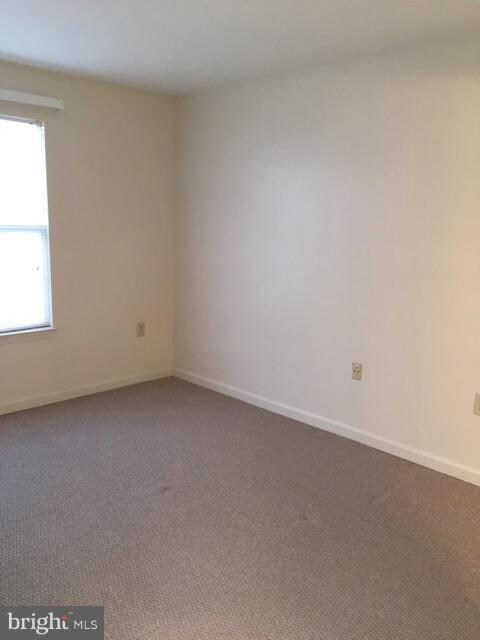 9715 Lake Pointe Ct unit 202, Upper Marlboro, MD 20774 - photo 6