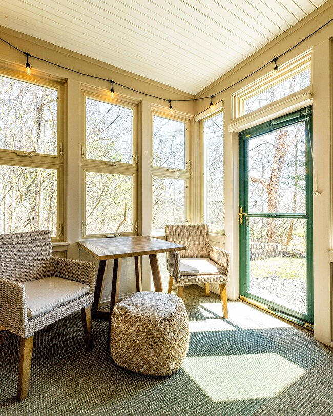 23 Wiltshire Place unit 1, Camden, ME 04843 - photo 6