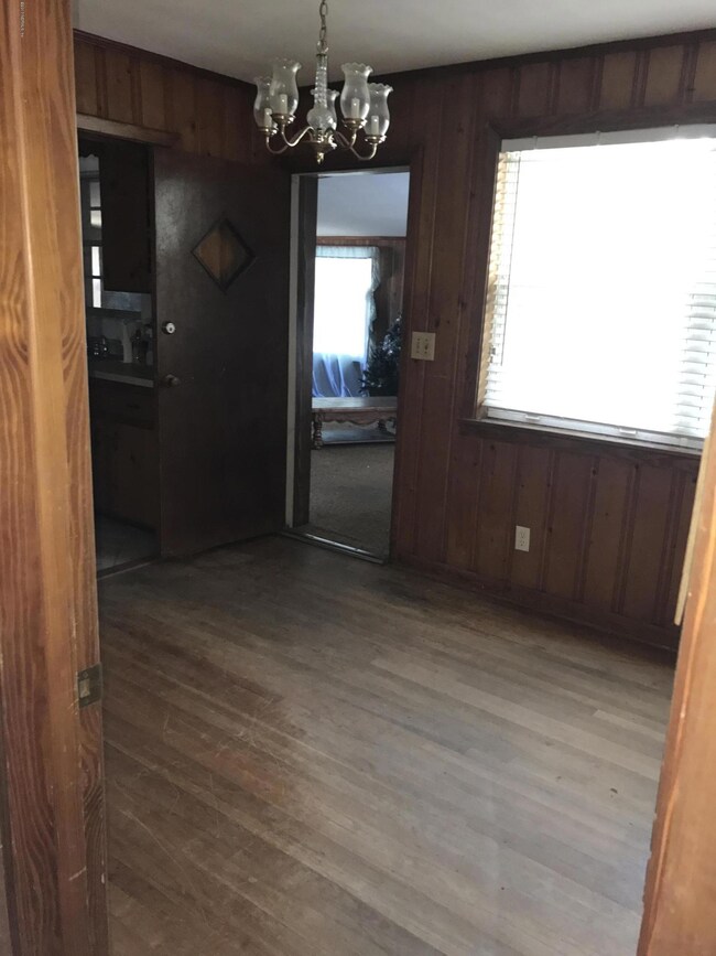 2161 West Rd, Jacksonville, FL 32216 - photo 4