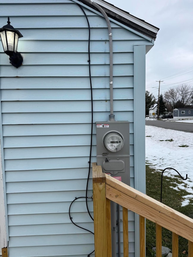 109 Chapman Rd, Presque Isle, ME 04769 - photo 4