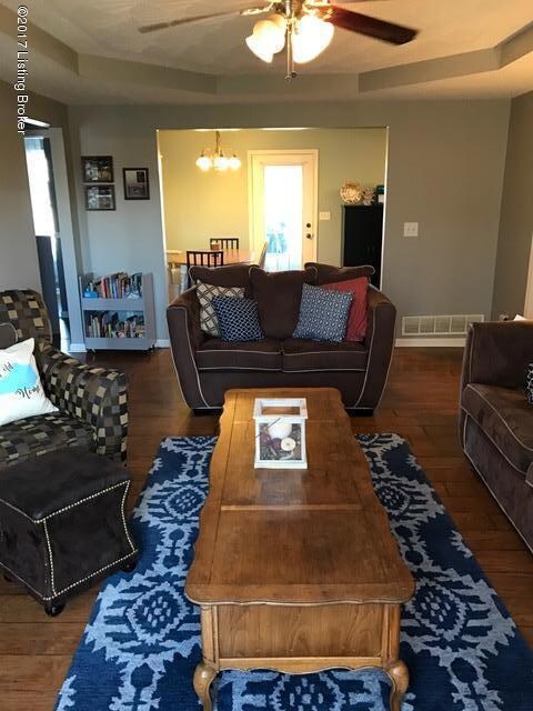 224 Patricia Ln, Mount Washington, KY 40047 - photo 4