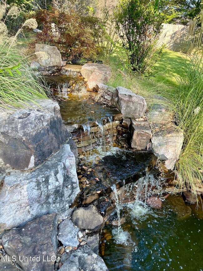 762 Bending Oak N, Hernando, MS 38632 - photo 2