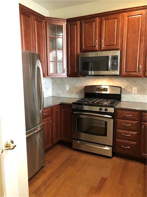 East Side Commons unit 206N, Providence, RI 02906 - photo 3