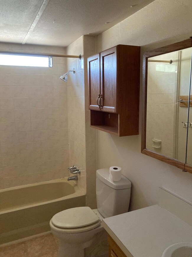 4004 Rance Dr, Granbury, TX 76049 - photo 7