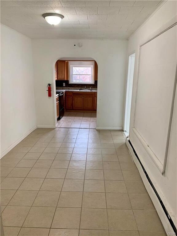 316 N 2nd St, Allentown, PA 18102 - photo 7