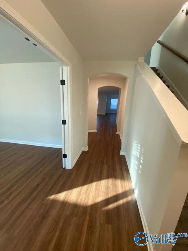 121 Barlow Way, Owens Cross Roads, AL 35763 - photo 3