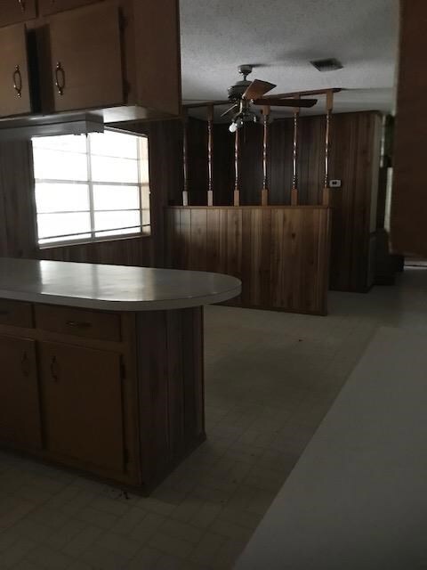 779 Holmes Rd, Lufkin, TX 75904 - photo 4