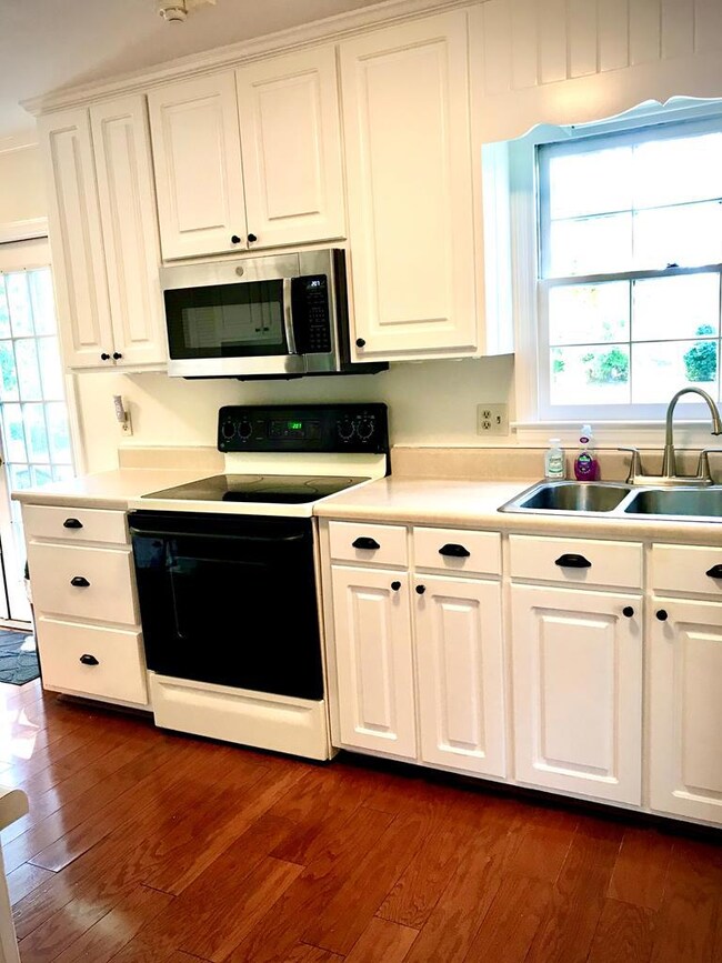 1704 Marbury Ln, Albany, GA 31707 - photo 7