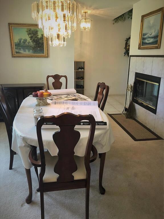 2 Sided Fireplace Dinning Room