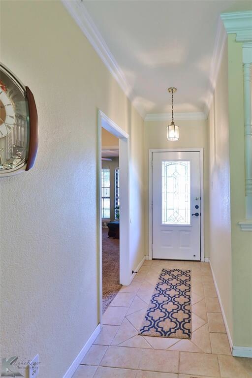 Entry hall shows entry to 2 guest rooms, this floo