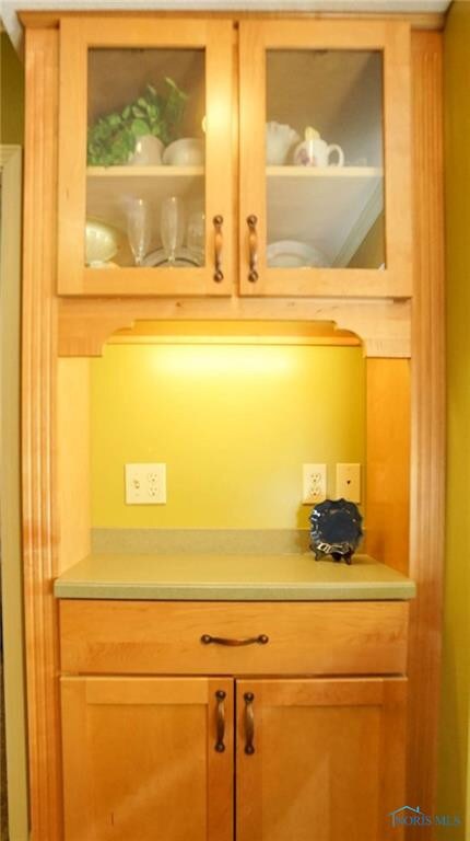 923 E Main Cross St, Findlay, OH 45840 - photo 6