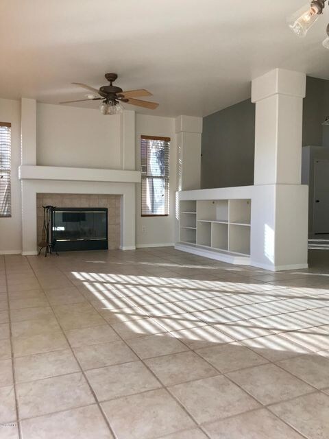 LIVING ROOM WITH FIREPLACE