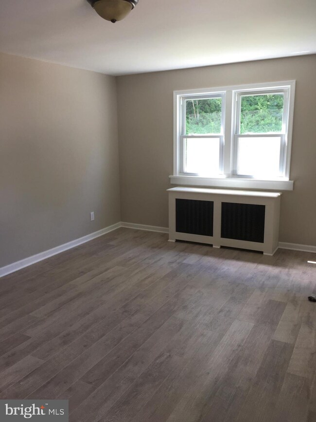 393 Owl Creek Rd, Tamaqua, PA 18252 - photo 5