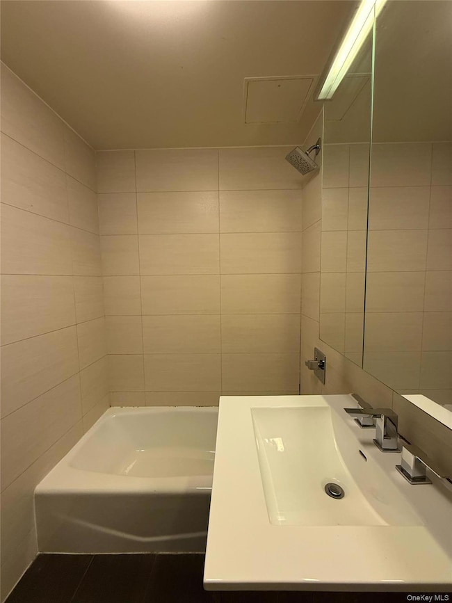 The Arcadia unit 11E, Flushing, NY 11355 - photo 6